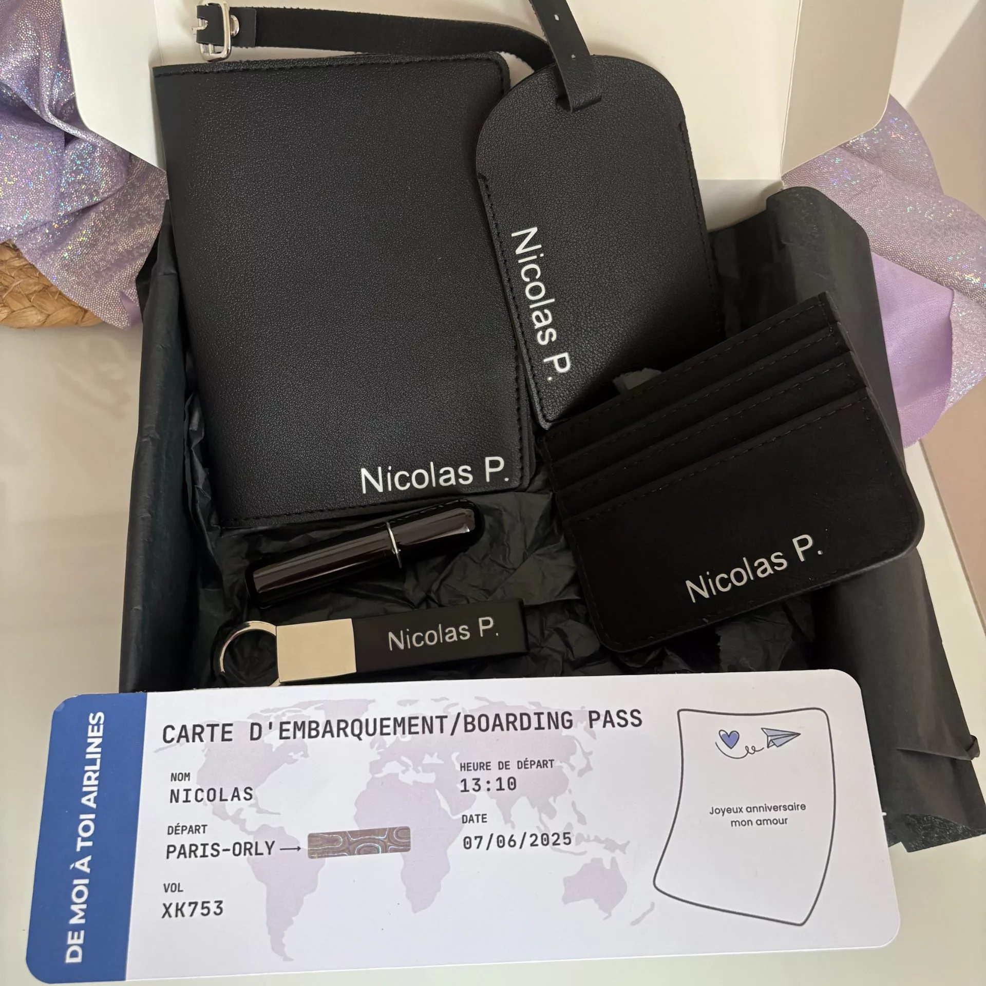 Carte à Gratter Voyage Surprise – Billet D’avion Personnalisable, Cadeau Original Pour Annoncer Une Destination